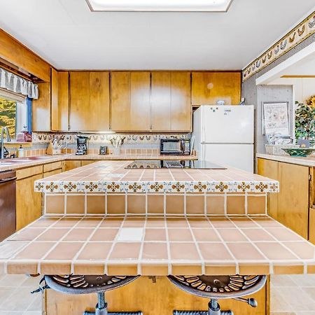 Joe Ney Hideaway Villa Coos Bay Exterior photo