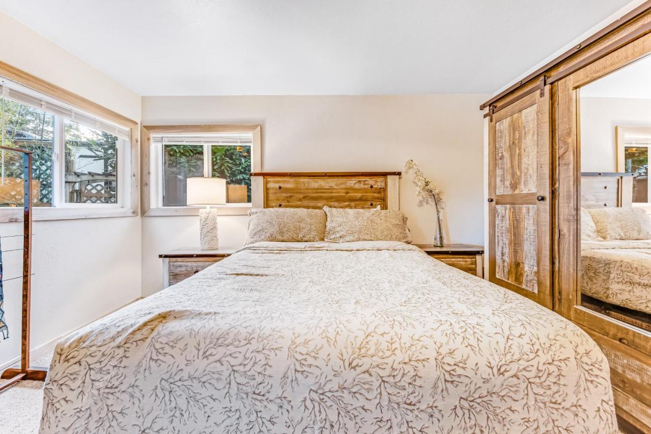 Joe Ney Hideaway Villa Coos Bay Exterior photo