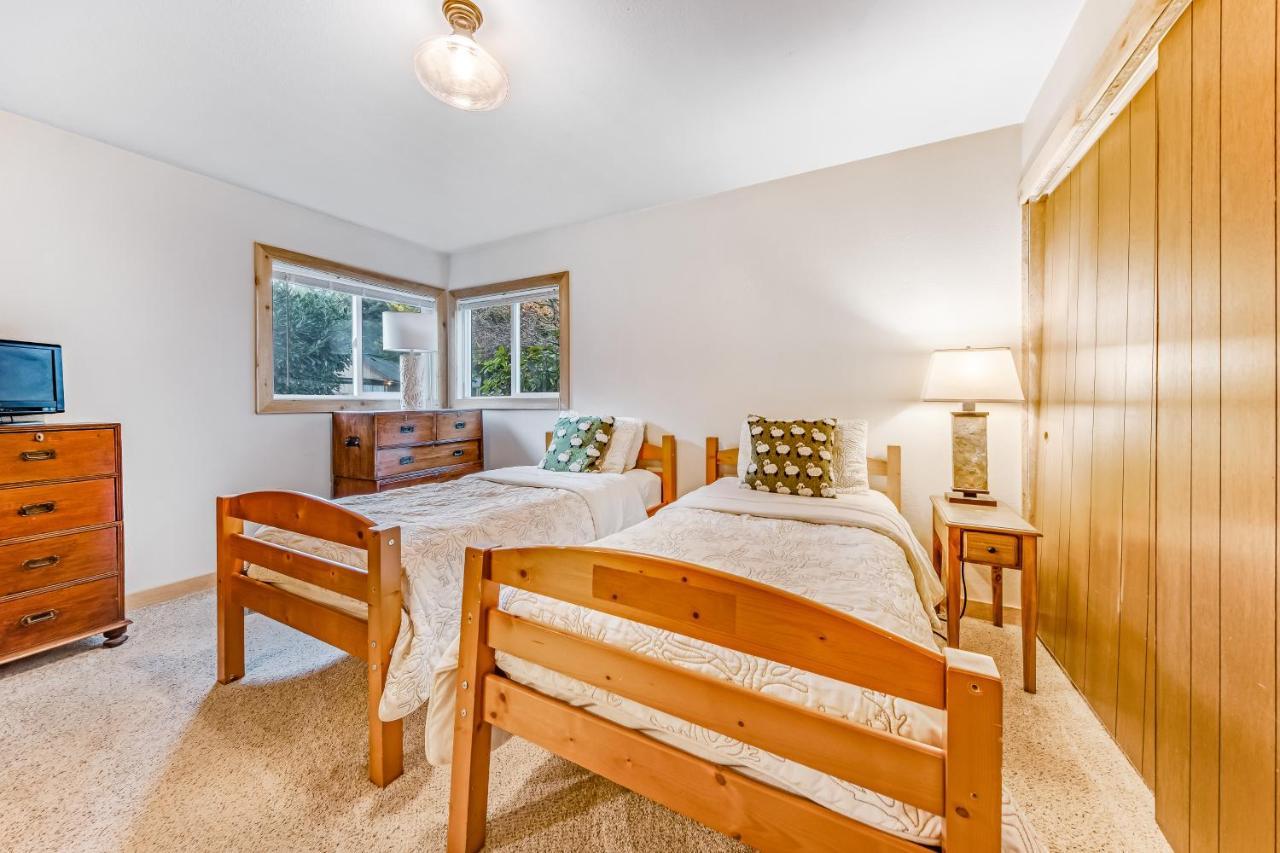 Joe Ney Hideaway Villa Coos Bay Exterior photo